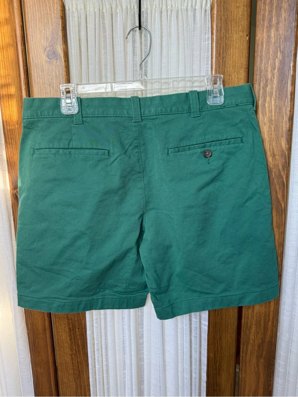 J. Crew Men's 7” Inseam Teal Green Flat Front Chino Shorts